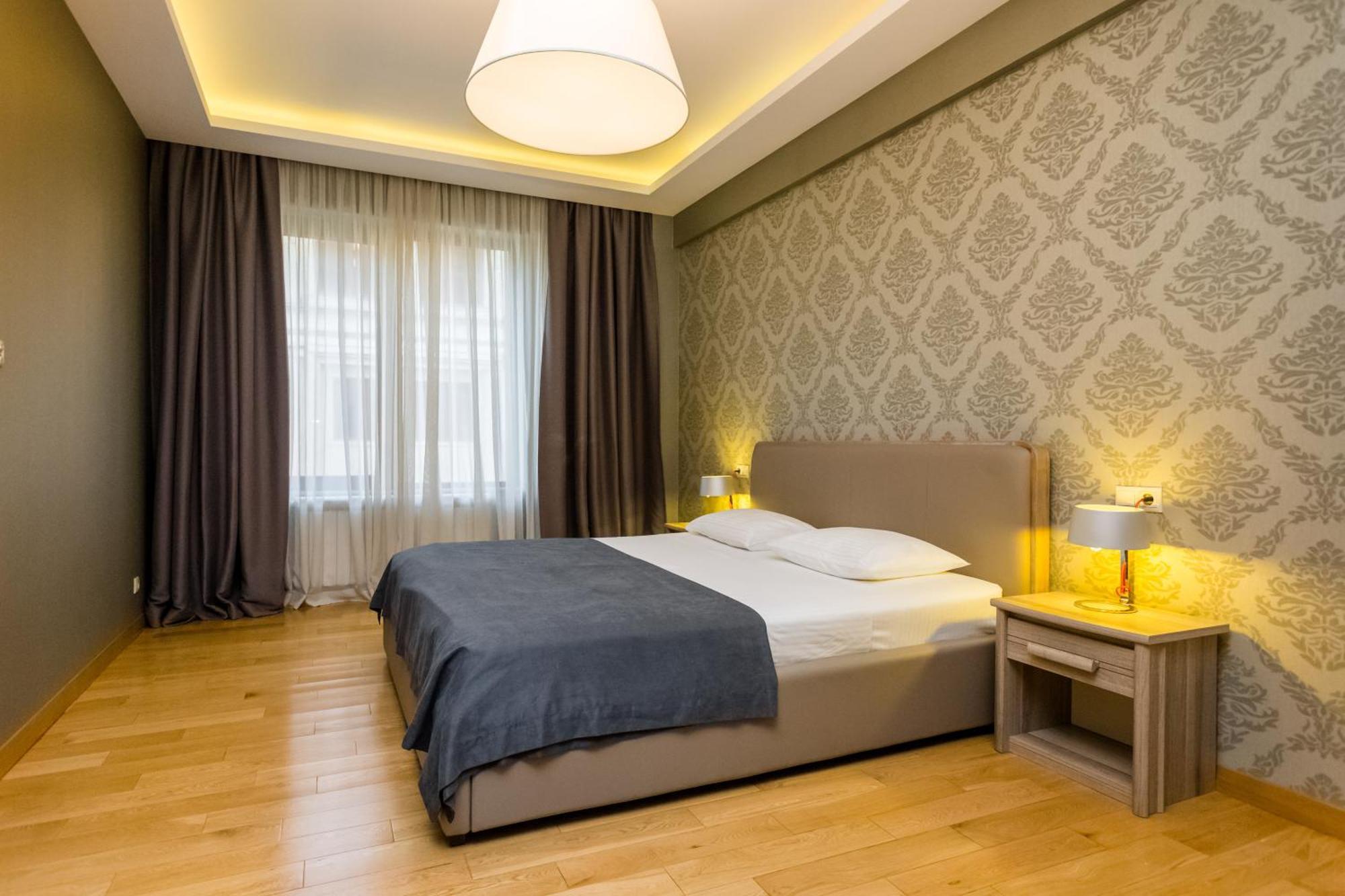 Luxury Landing Apartment *